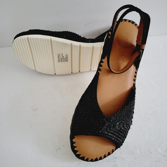 NEW Gentle Souls By Kenneth Cole Lucille Black Leather Sandal Size 11 - Picture 6 of 8